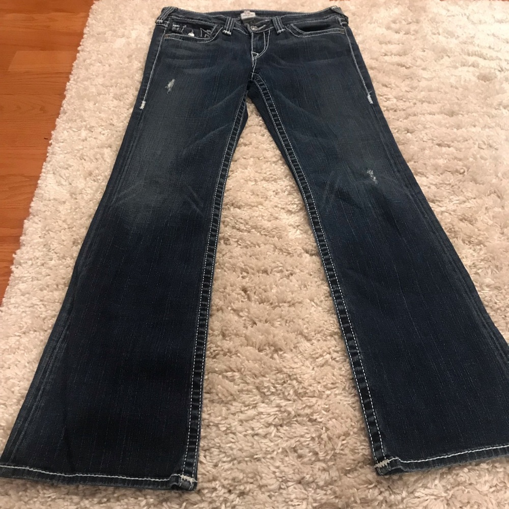 Must have jeans. Inseam 32”